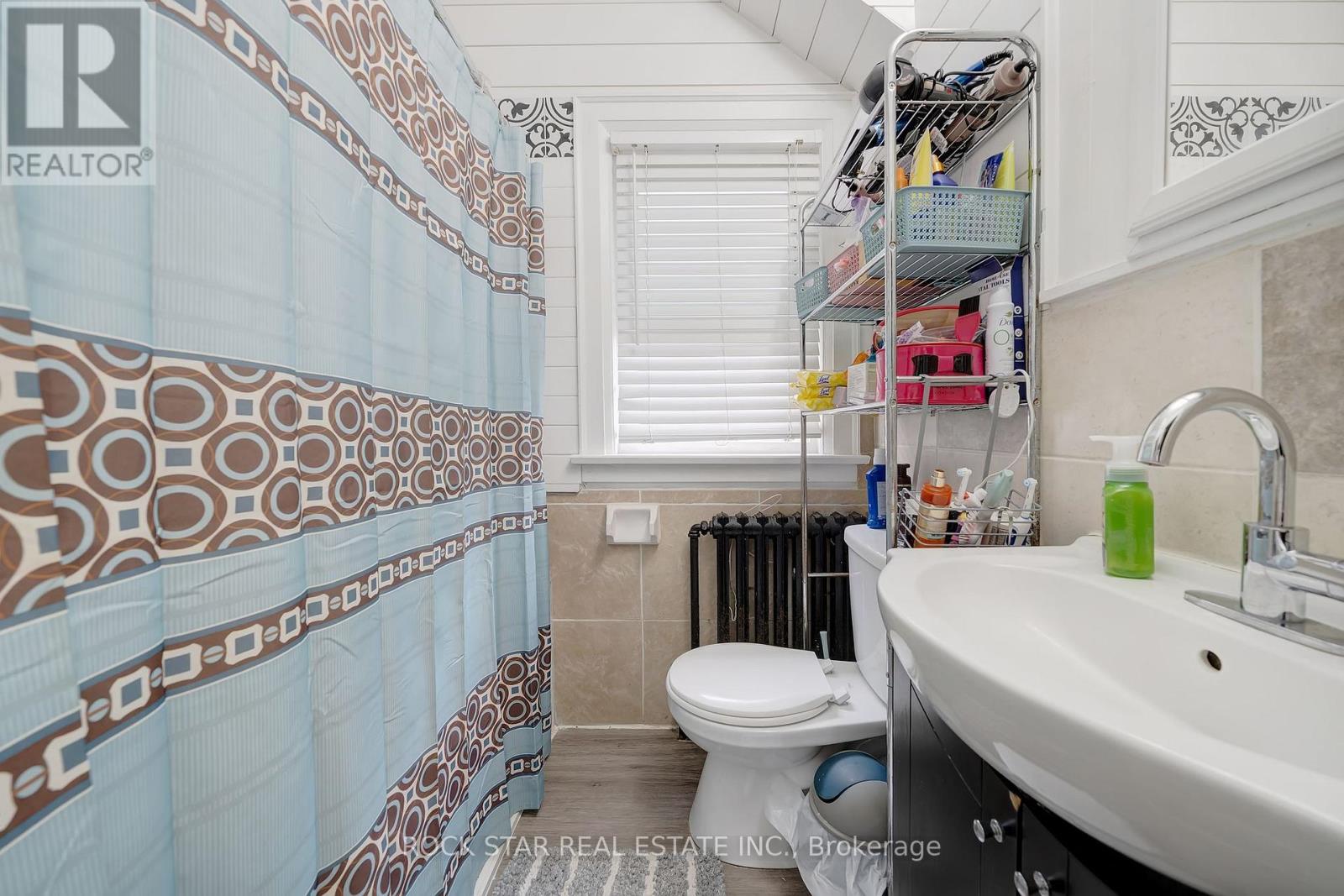 33 Fitzgerald Street, St. Catharines, Ontario  L2R 4B5 - Photo 15 - X12705654