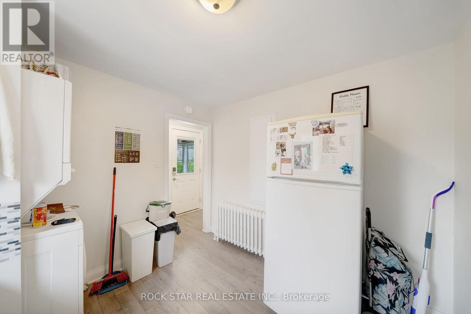 33 Fitzgerald Street, St. Catharines, Ontario  L2R 4B5 - Photo 19 - X12705654