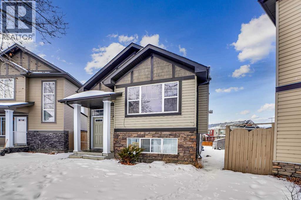 250 Martinwood Place Ne, Calgary, Alberta  t3j 3h6 - Photo 3 - A2275134