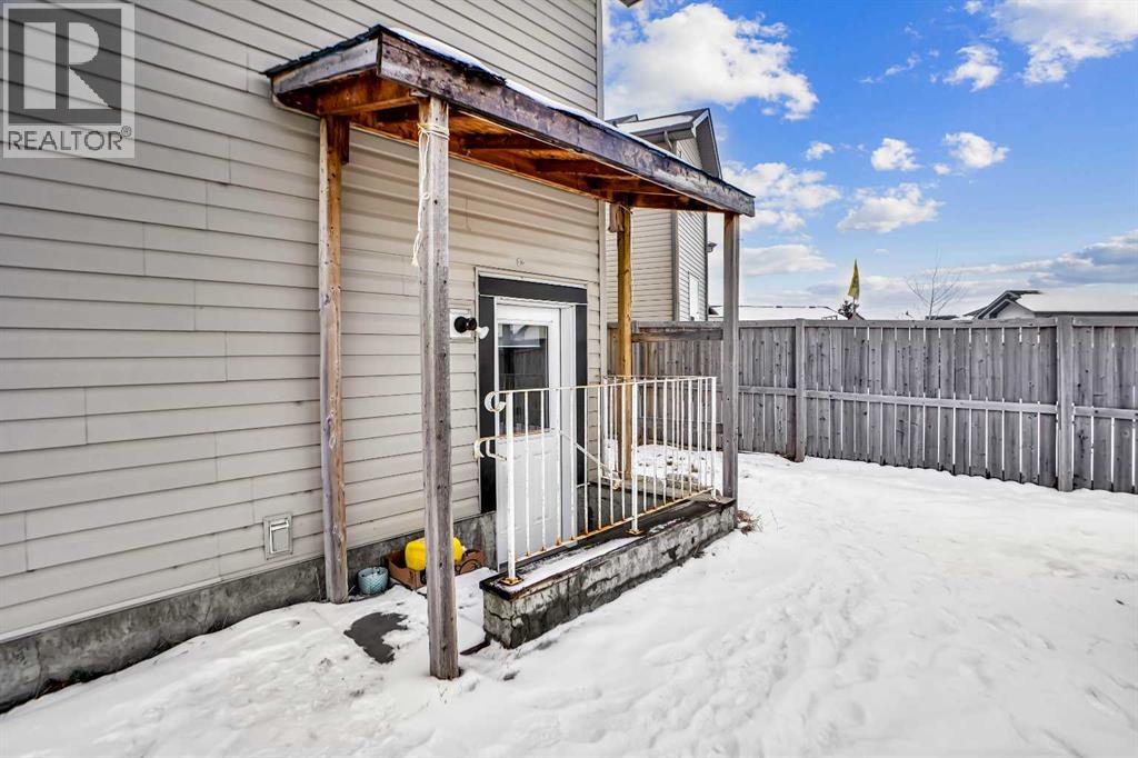 250 Martinwood Place Ne, Calgary, Alberta  t3j 3h6 - Photo 7 - A2275134