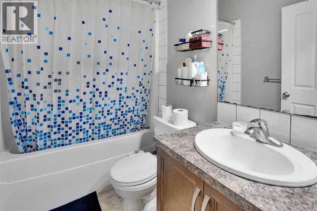 250 Martinwood Place Ne, Calgary, Alberta  t3j 3h6 - Photo 32 - A2275134