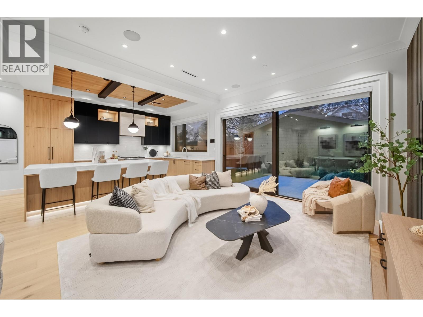 2 1841 Parker Street, Vancouver, British Columbia  V5L 2L1 - Photo 13 - R3080159