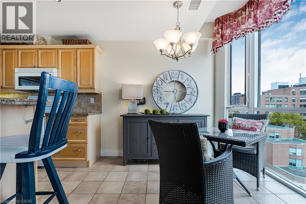 1477 Lakeshore Road Unit# 702, Burlington, Ontario  L7S 1B5 - Photo 16 - 40798245