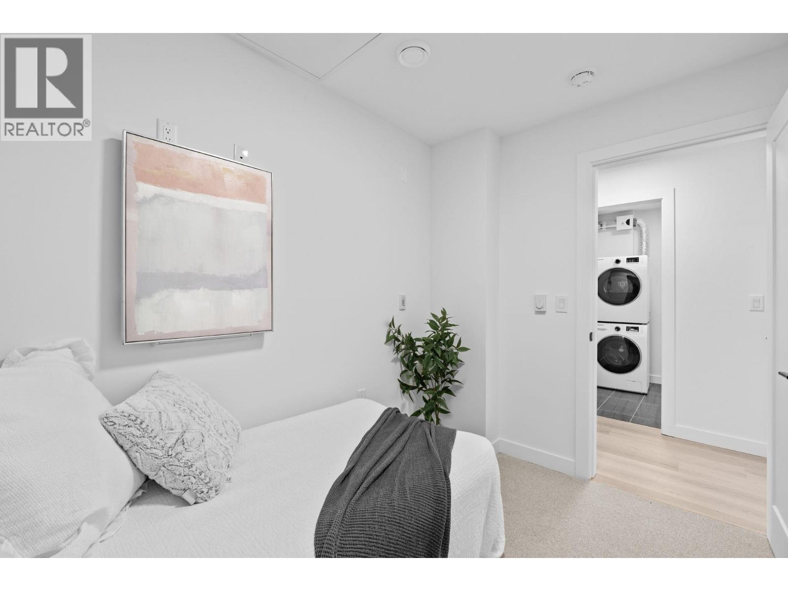 105 1100 Clarke Road, Port Moody, British Columbia  V6M 4B9 - Photo 11 - R3068307