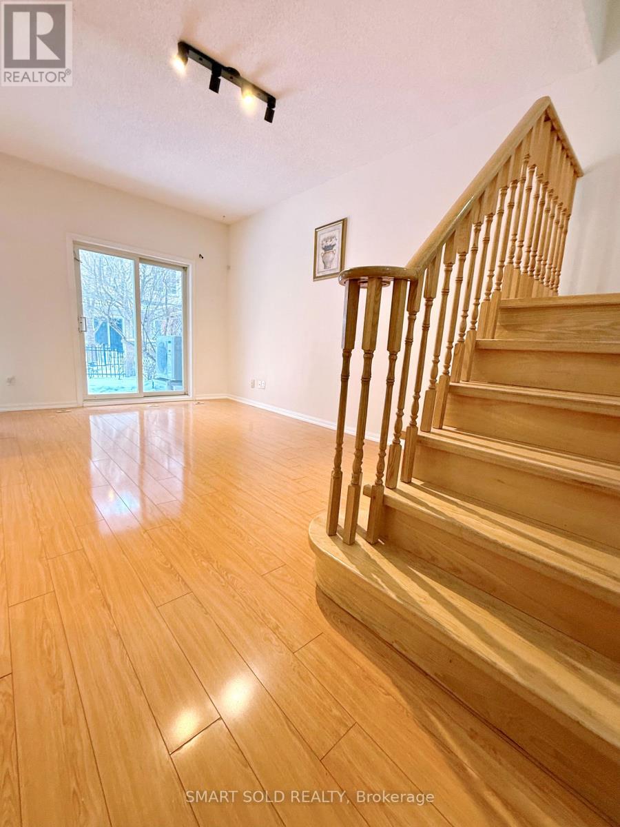 18 - 5 St Moritz Way, Markham, Ontario  L3R 4E8 - Photo 2 - N12705686