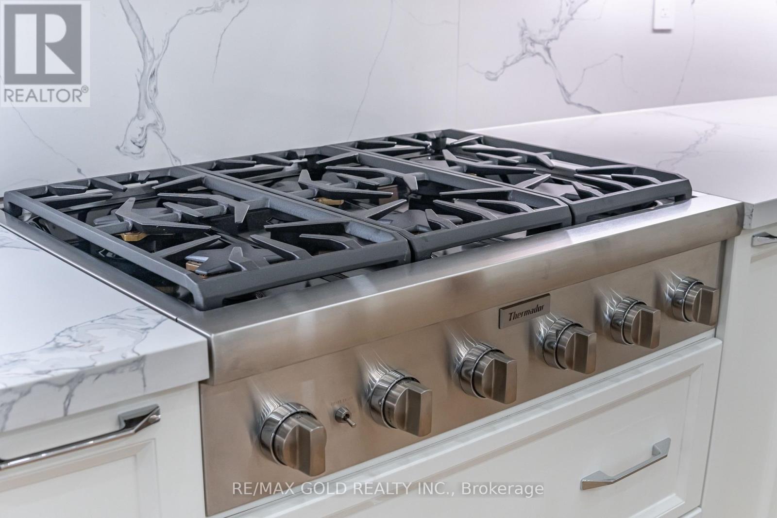 19 Maldaver Avenue, Mississauga, Ontario  L5M 1W4 - Photo 18 - W12705324