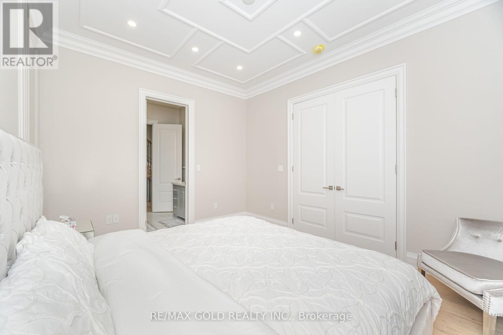 19 Maldaver Avenue, Mississauga, Ontario  L5M 1W4 - Photo 26 - W12705324