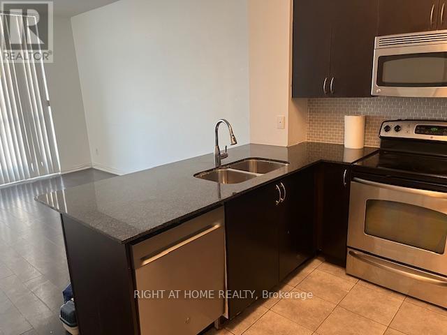 3310 - 225 Webb Drive N, Mississauga, Ontario  L5B 4P2 - Photo 10 - W12705674
