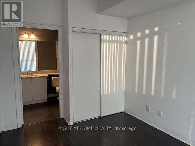 3310 - 225 Webb Drive N, Mississauga, Ontario  L5B 4P2 - Photo 11 - W12705674