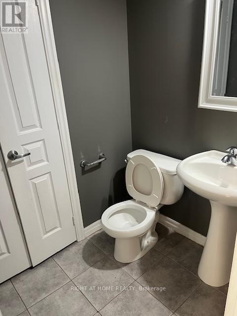 3310 - 225 Webb Drive N, Mississauga, Ontario  L5B 4P2 - Photo 6 - W12705674