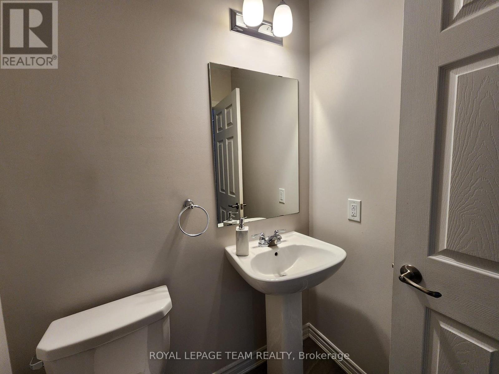 689 Rouncey Road, Ottawa, Ontario  K2V 0P9 - Photo 10 - X12705706