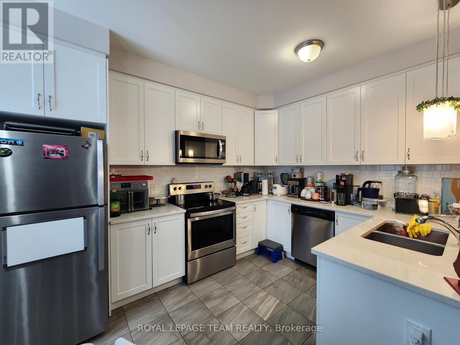 689 Rouncey Road, Ottawa, Ontario  K2V 0P9 - Photo 8 - X12705706