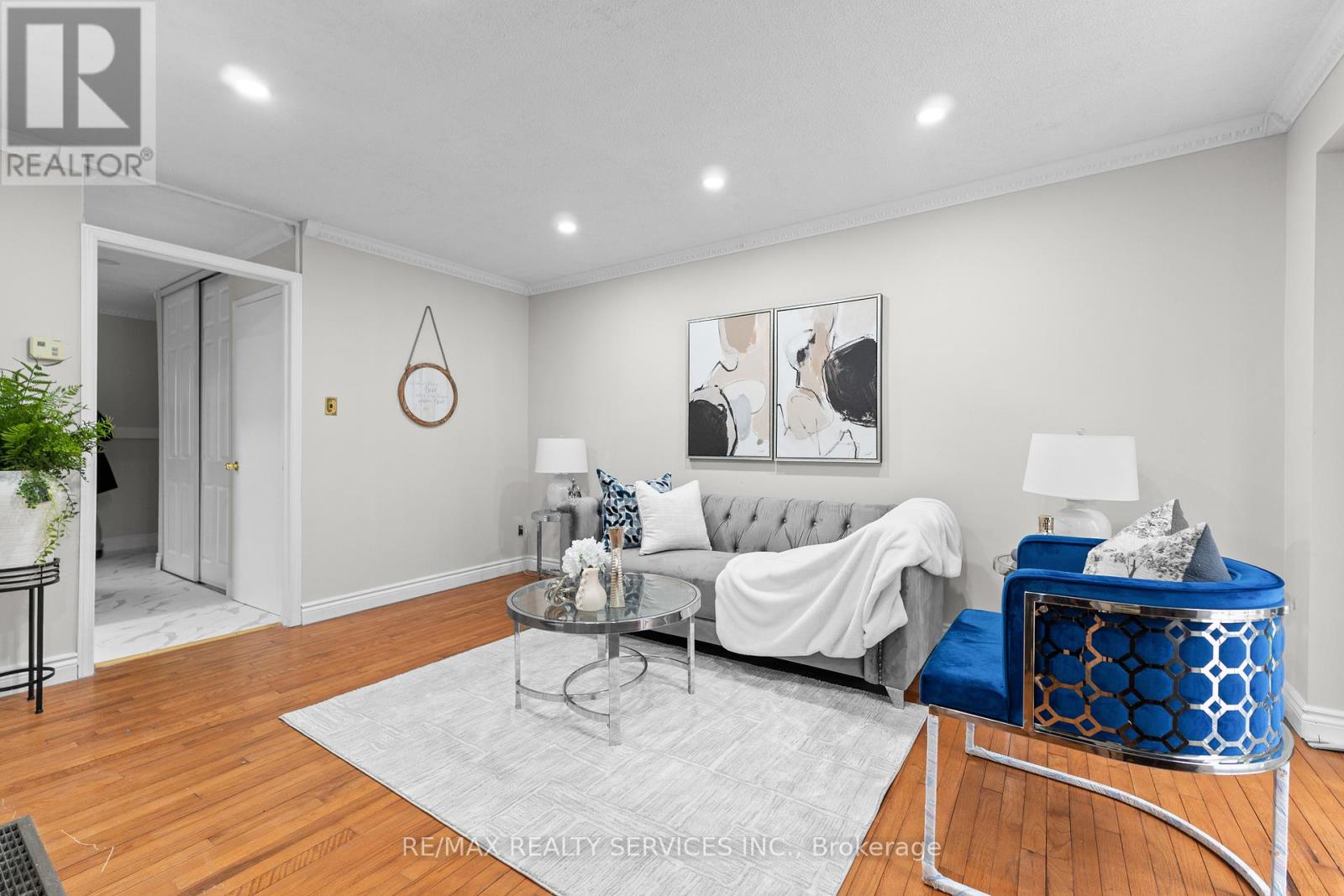 69 Kingswood Drive, Brampton, Ontario  L6V 2X5 - Photo 12 - W12695800