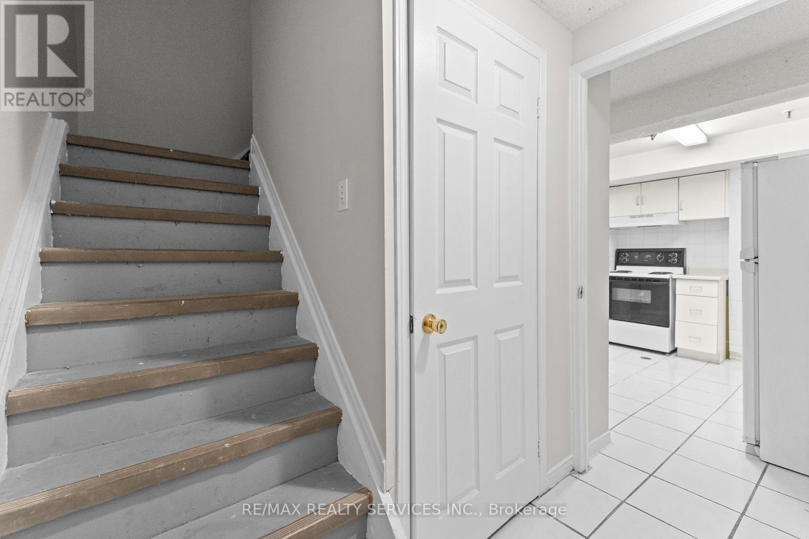 69 Kingswood Drive, Brampton, Ontario  L6V 2X5 - Photo 27 - W12695800