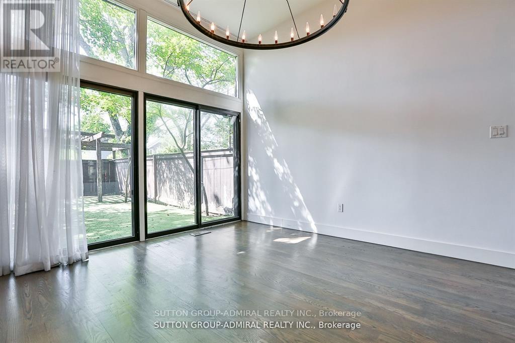 169 Woburn Avenue, Toronto, Ontario  M5M 1K8 - Photo 13 - C12705690