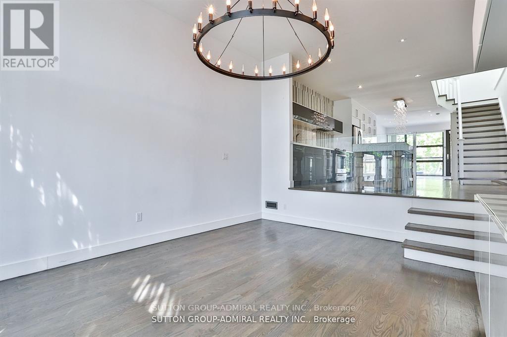 169 Woburn Avenue, Toronto, Ontario  M5M 1K8 - Photo 15 - C12705690