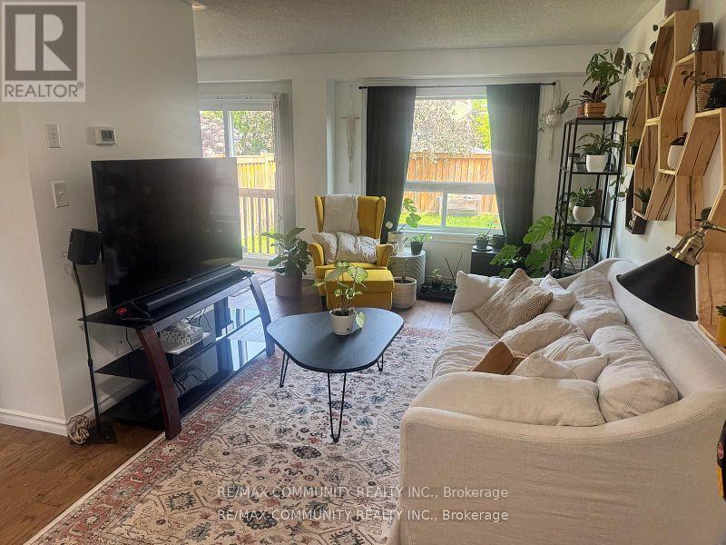 14 Blacksmith Lane, Whitby, Ontario  L1P 1N2 - Photo 13 - E12705694