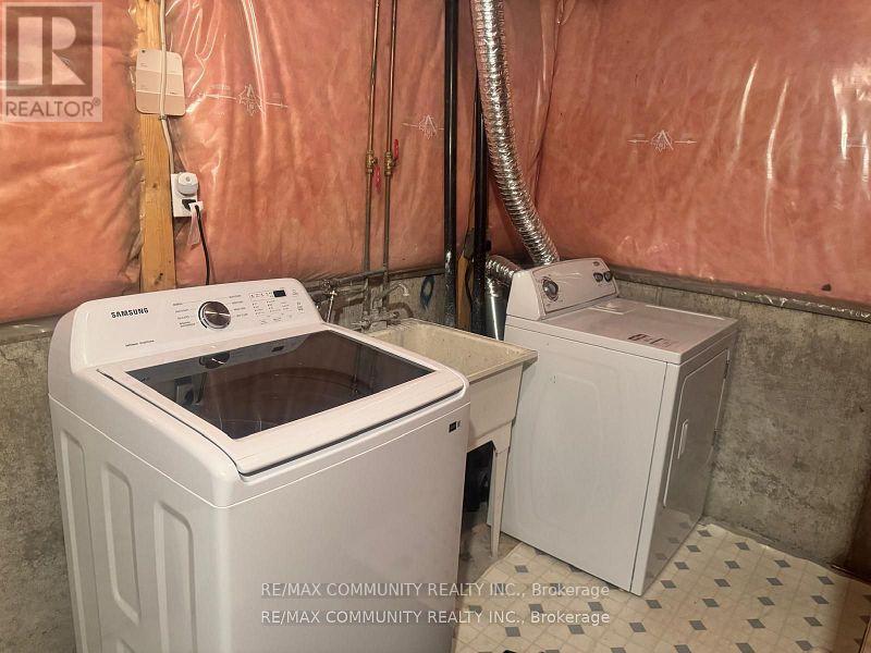 14 Blacksmith Lane, Whitby, Ontario  L1P 1N2 - Photo 22 - E12705694