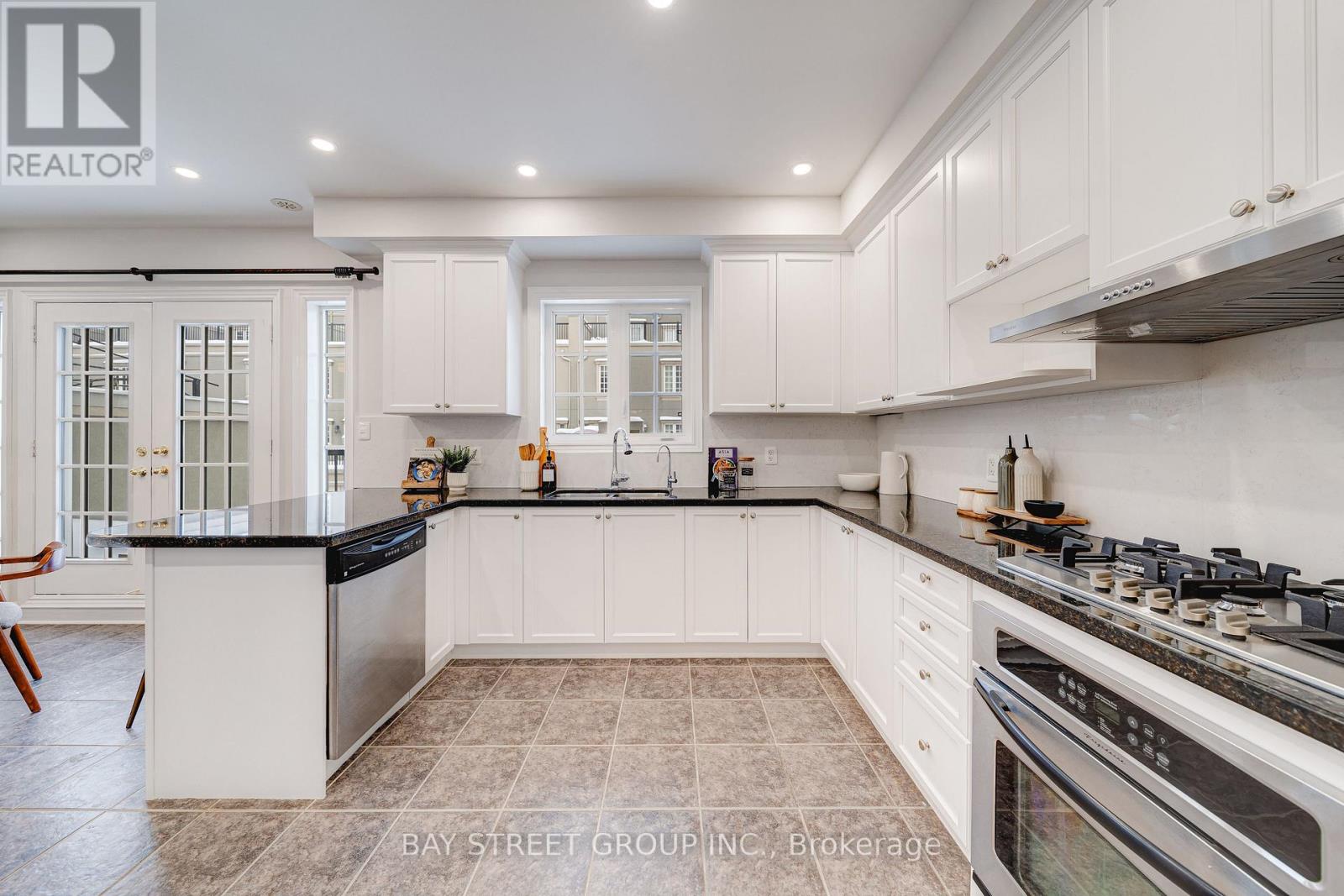 14 Lord Durham Road, Markham, Ontario  L6G 0C1 - Photo 17 - N12705696