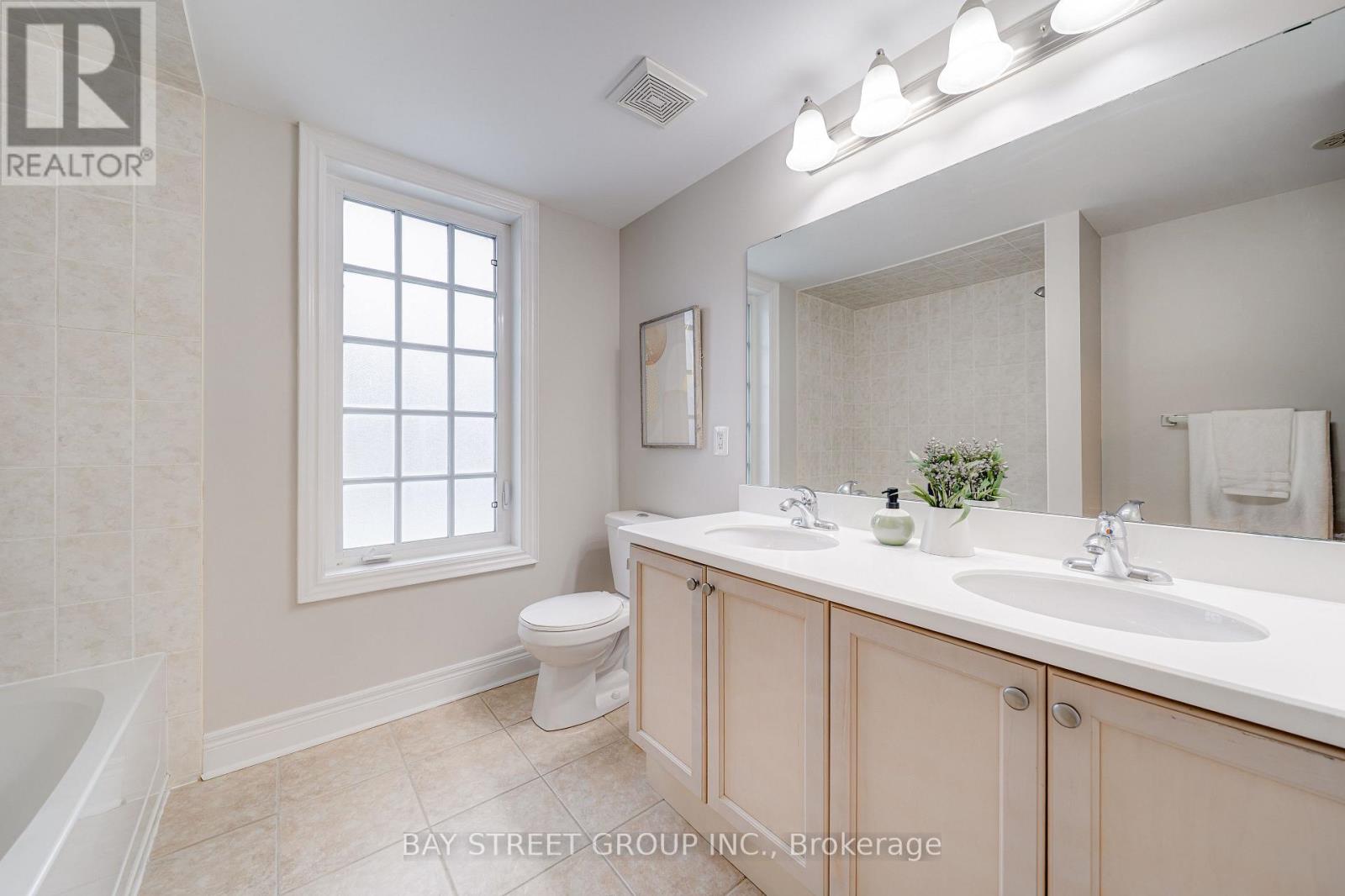 14 Lord Durham Road, Markham, Ontario  L6G 0C1 - Photo 27 - N12705696