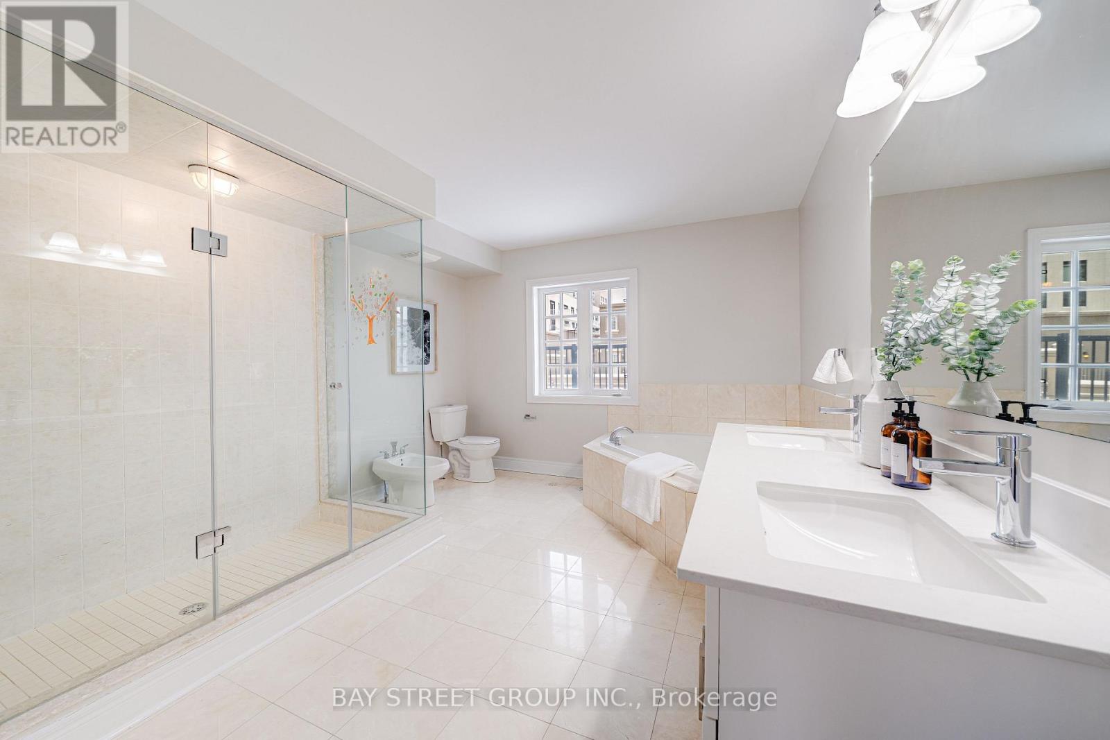 14 Lord Durham Road, Markham, Ontario  L6G 0C1 - Photo 37 - N12705696