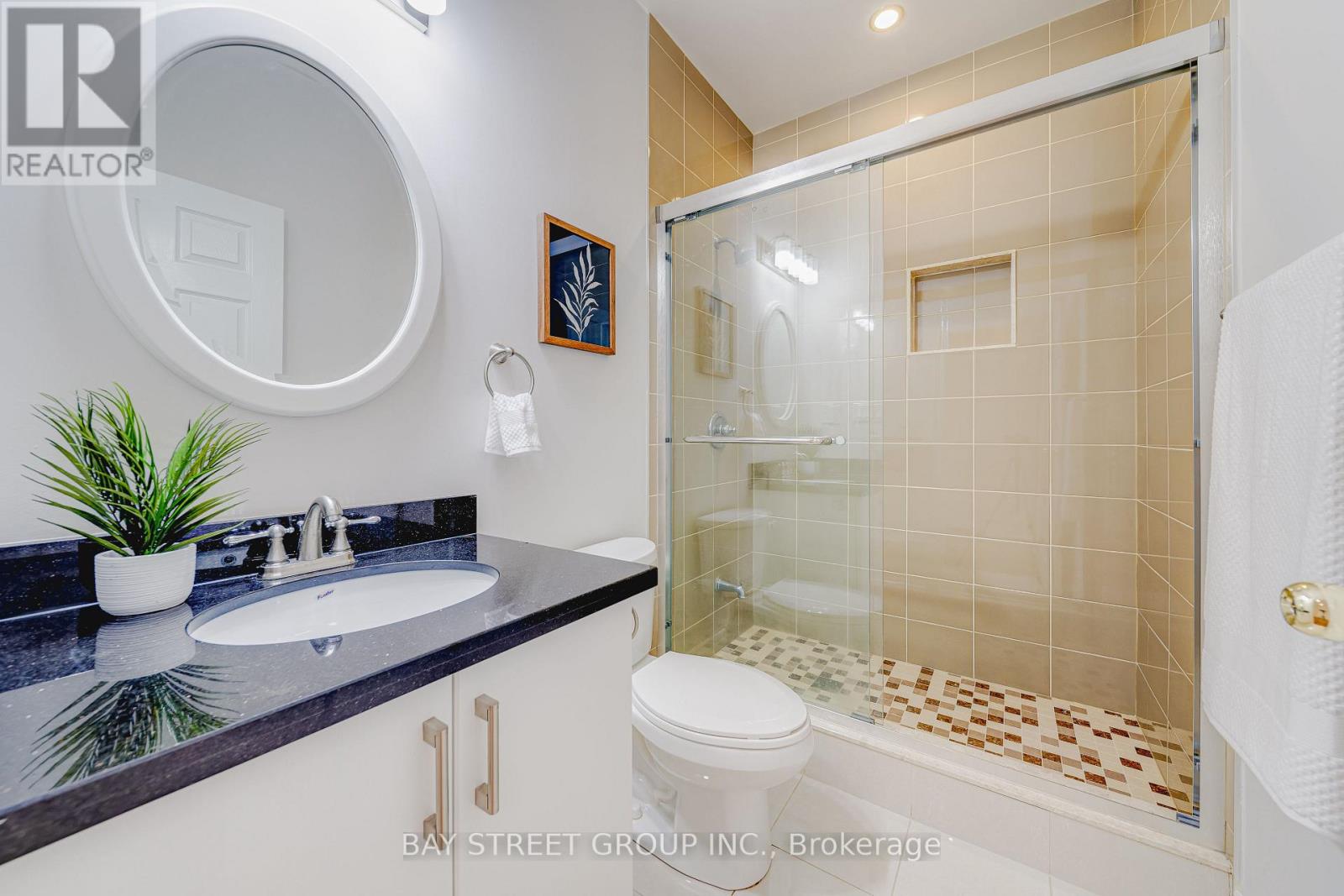 14 Lord Durham Road, Markham, Ontario  L6G 0C1 - Photo 9 - N12705696