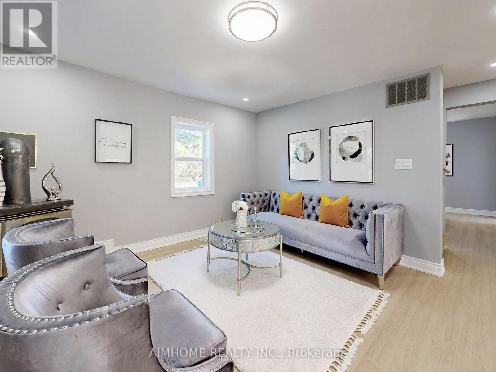 15 Main Street, Georgina, Ontario  L0E 1N0 - Photo 20 - N12705708