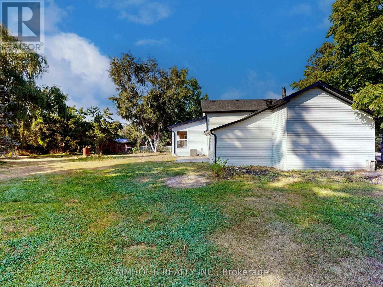 15 Main Street, Georgina, Ontario  L0E 1N0 - Photo 6 - N12705708