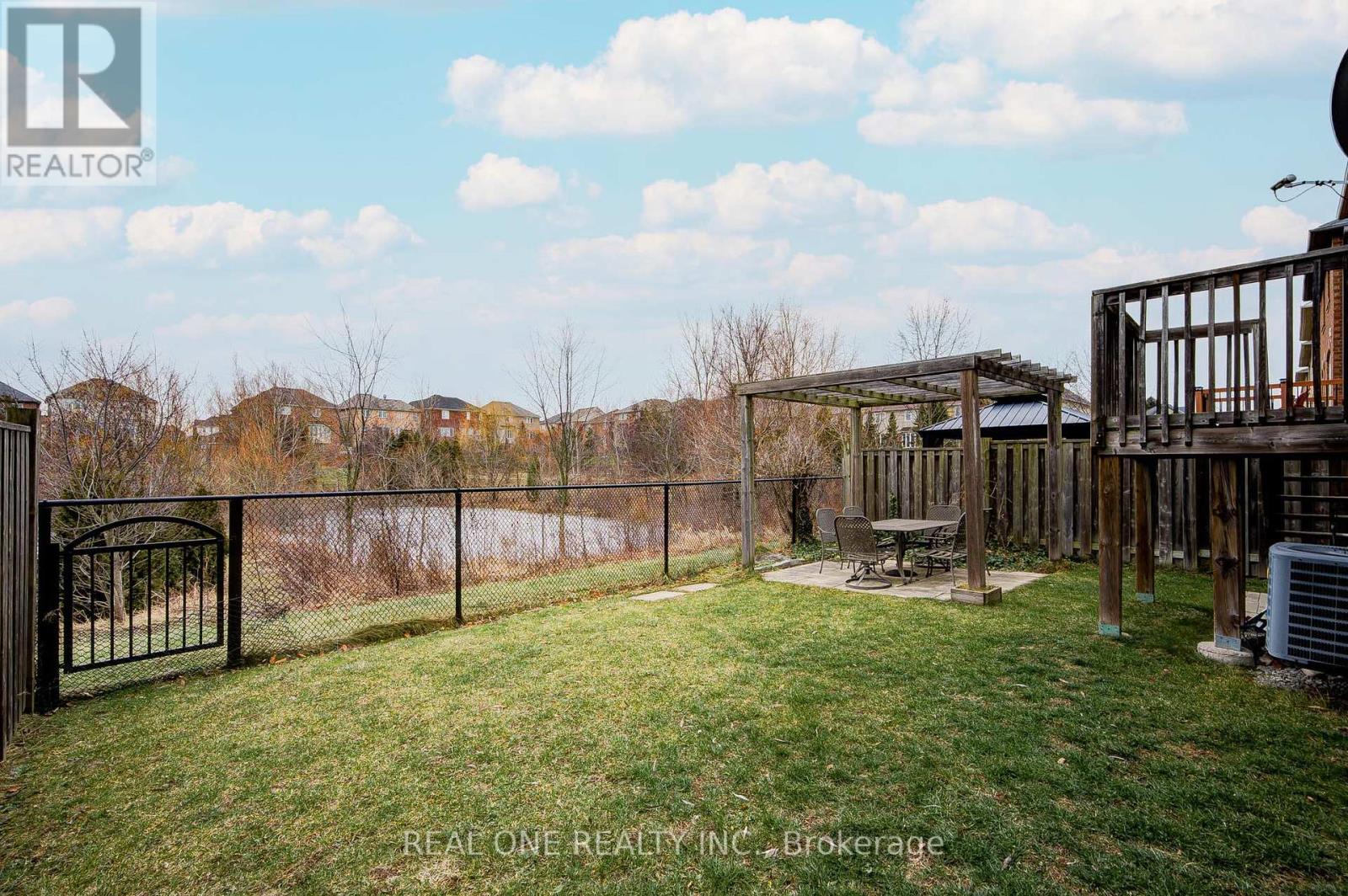 27 Cranston Street, Hamilton, Ontario  L9K 0E3 - Photo 32 - X12705710