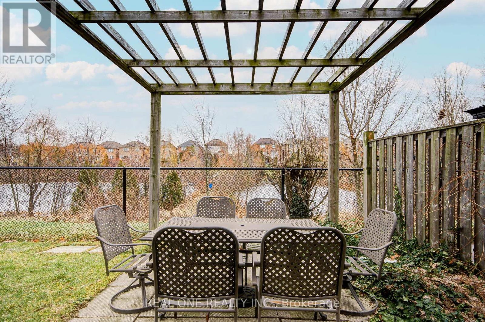 27 Cranston Street, Hamilton, Ontario  L9K 0E3 - Photo 33 - X12705710