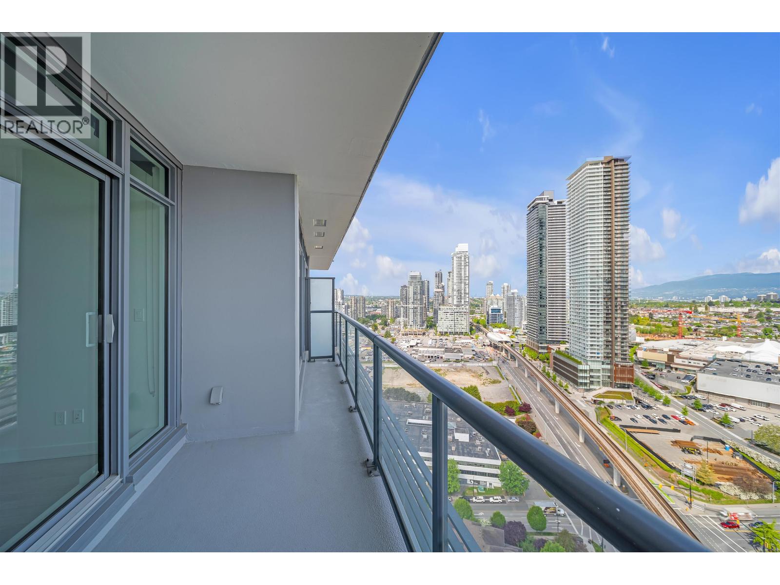 2703 4720 Lougheed Highway, Burnaby, British Columbia  V5C 0M8 - Photo 2 - R3080445