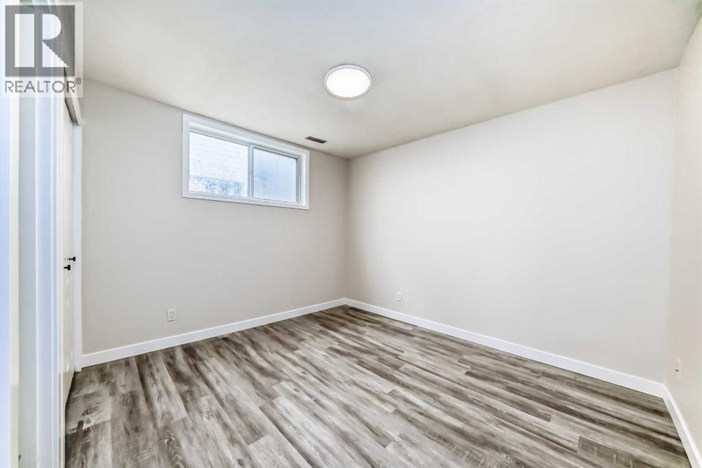 96 Douglas Ridge Close Se, Calgary, Alberta  T2Z 3M2 - Photo 36 - A2278436