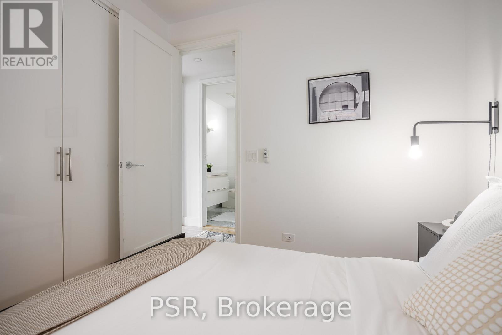 2 - 264 Dovercourt Road, Toronto, Ontario  M6J 3E1 - Photo 16 - C12700382