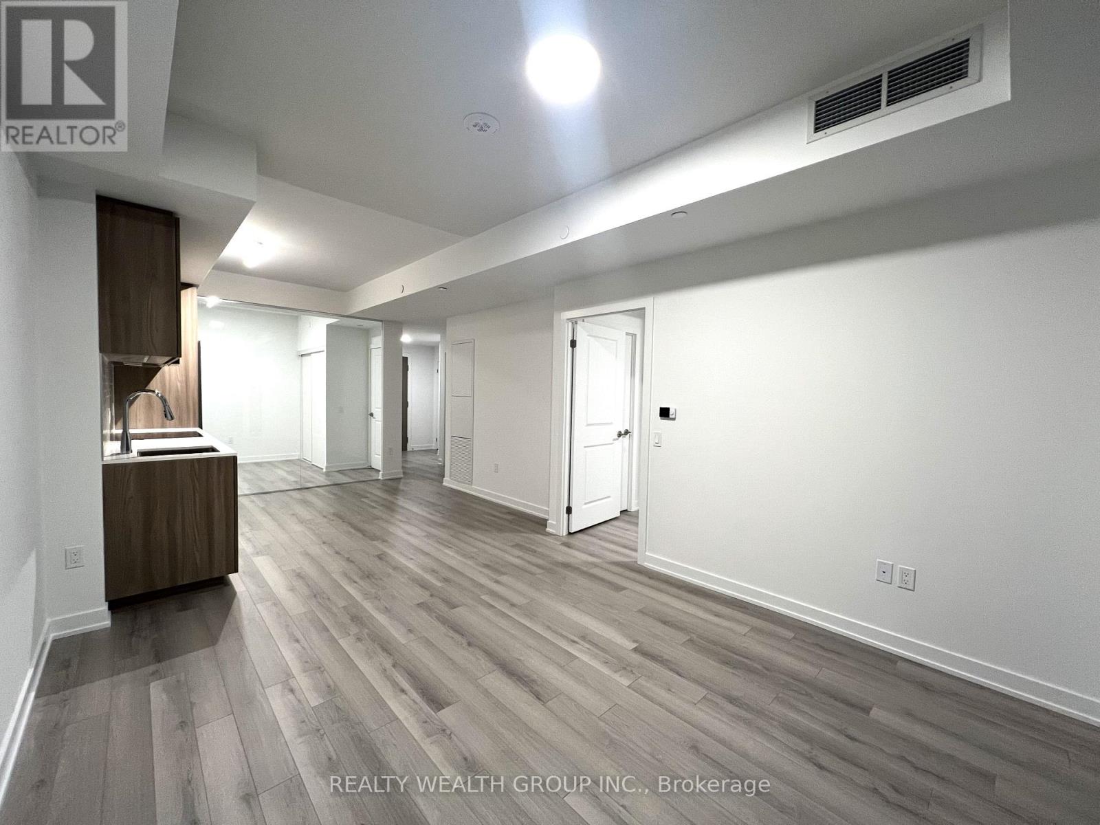 812 - 15 Skyridge Drive, Brampton, Ontario  L6P 4S3 - Photo 12 - W12705724