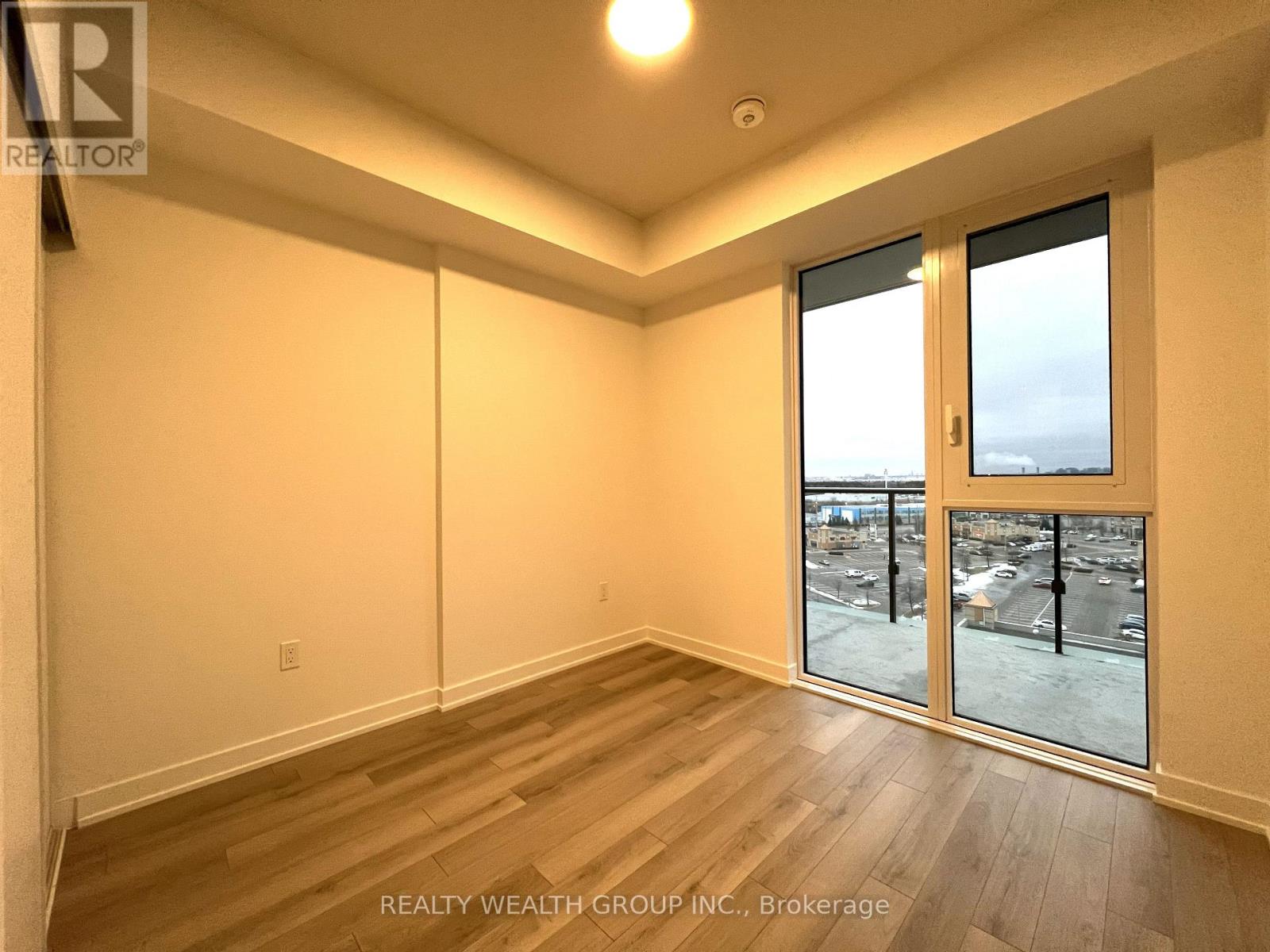 812 - 15 Skyridge Drive, Brampton, Ontario  L6P 4S3 - Photo 6 - W12705724