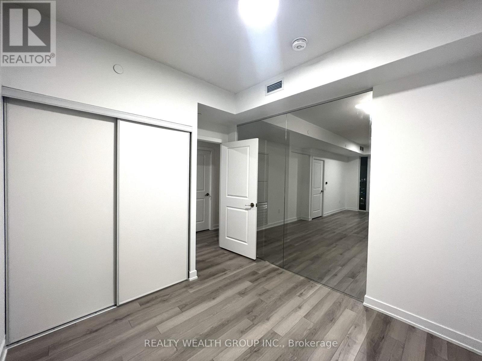 812 - 15 Skyridge Drive, Brampton, Ontario  L6P 4S3 - Photo 9 - W12705724