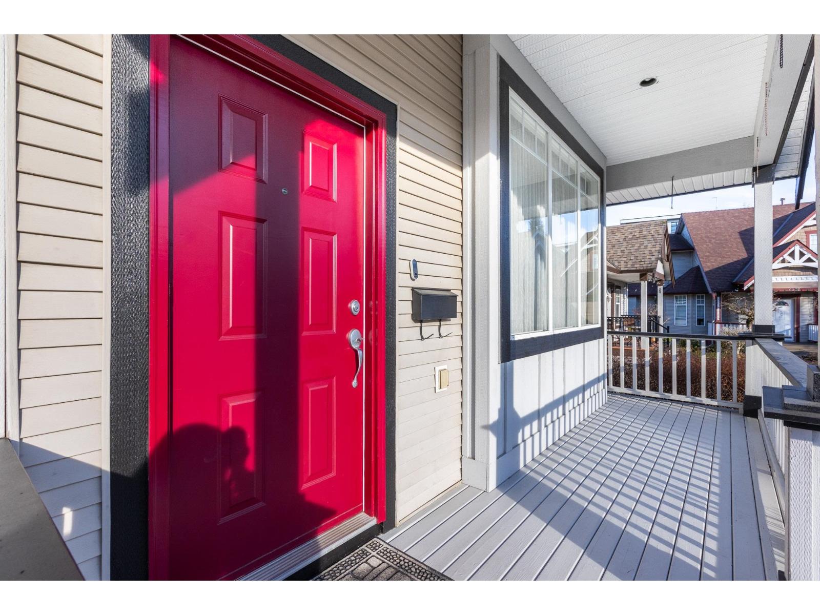 13559 62b Avenue, Surrey, British Columbia  V3X 3R8 - Photo 3 - R3077723