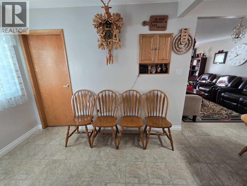 210 2 Avenue N, Vauxhall, Alberta  T0K 2K0 - Photo 23 - A2276626