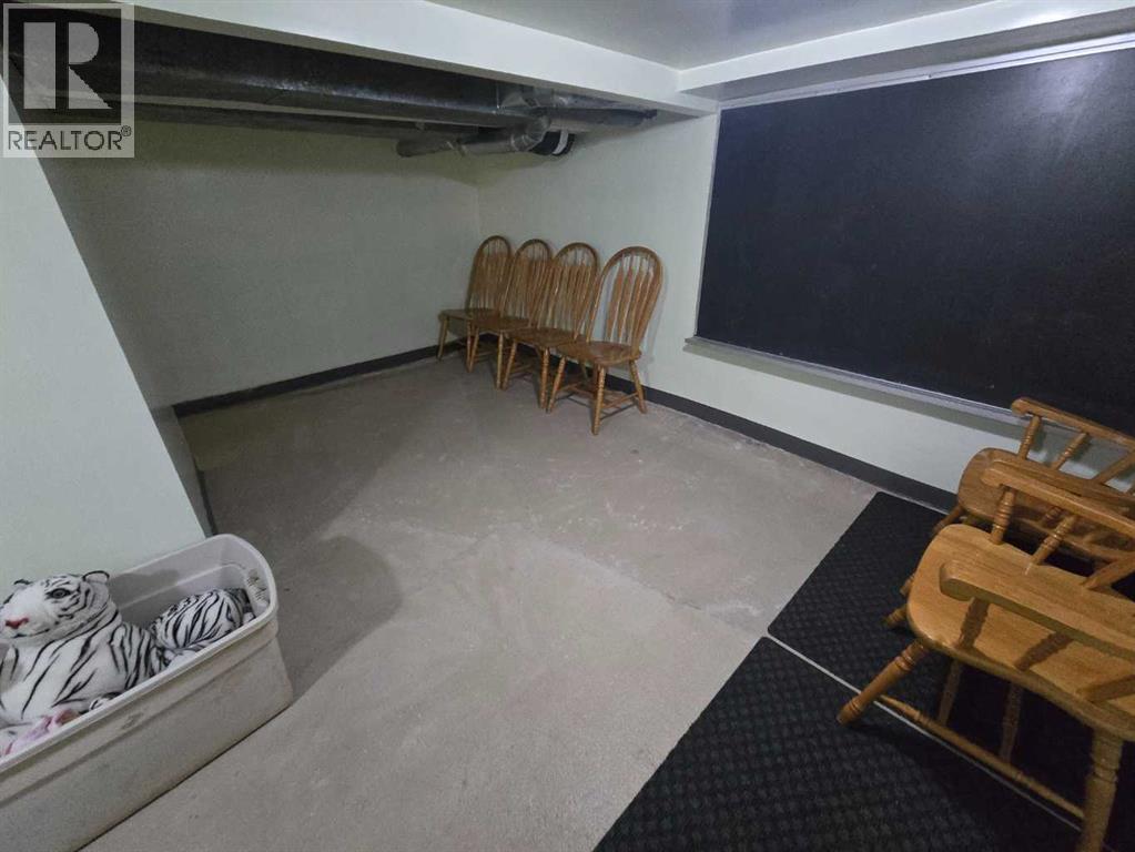 210 2 Avenue N, Vauxhall, Alberta  T0K 2K0 - Photo 36 - A2276626