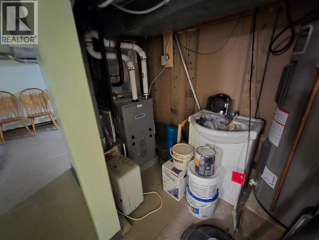 210 2 Avenue N, Vauxhall, Alberta  T0K 2K0 - Photo 38 - A2276626