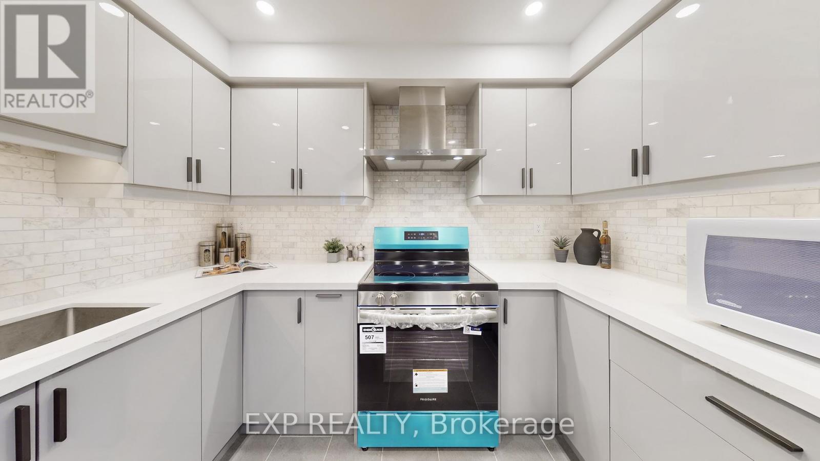 465 Bur Oak Avenue, Markham, Ontario  L6C 2S7 - Photo 11 - N12705734