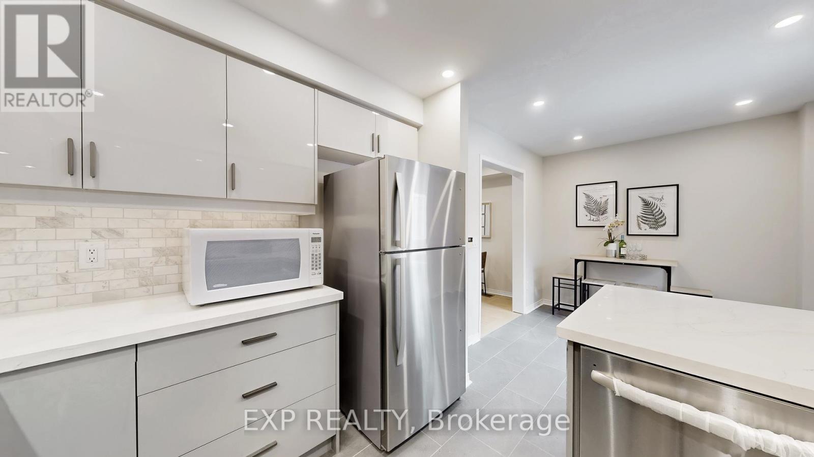 465 Bur Oak Avenue, Markham, Ontario  L6C 2S7 - Photo 12 - N12705734