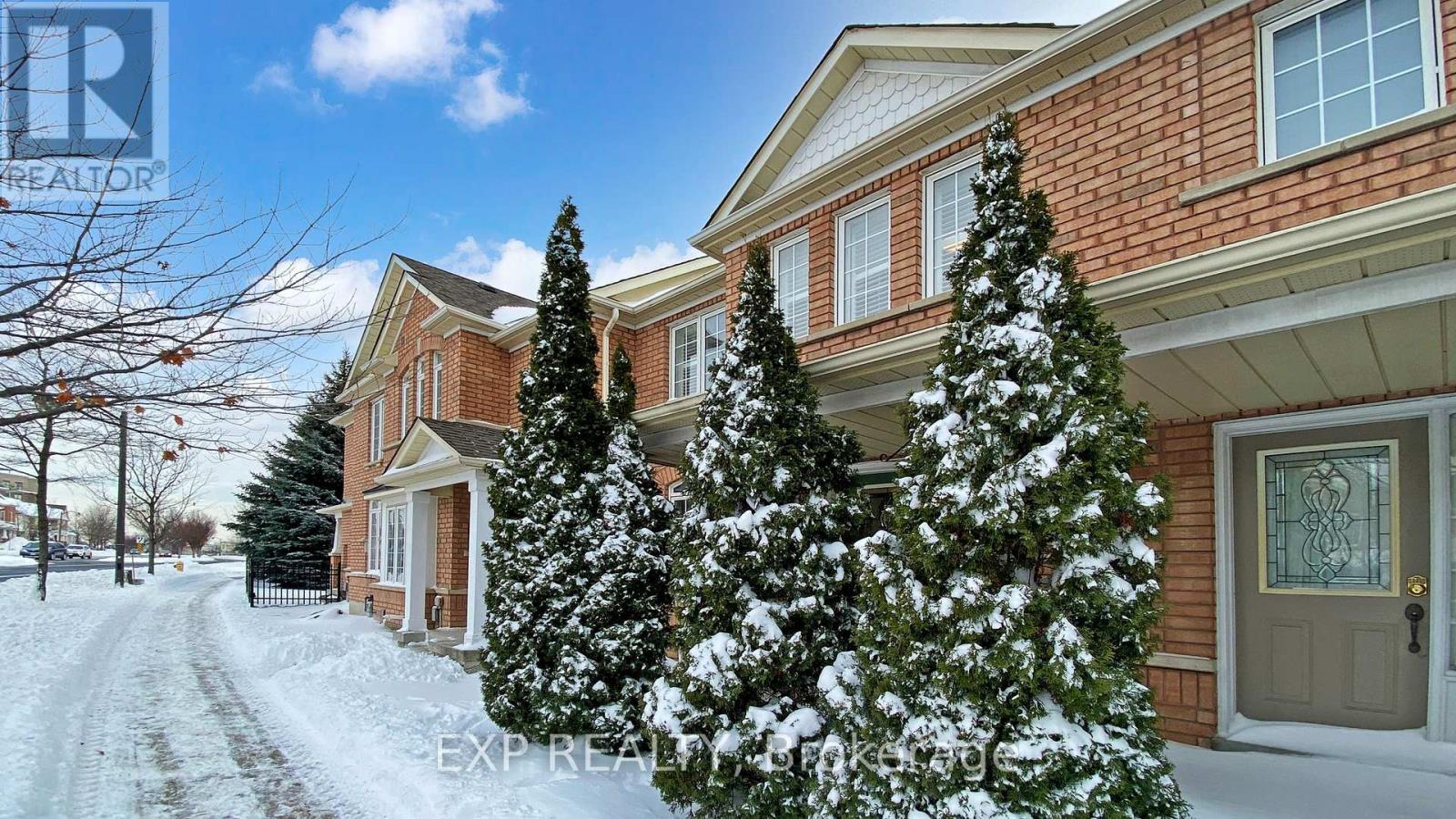 465 Bur Oak Avenue, Markham, Ontario  L6C 2S7 - Photo 3 - N12705734