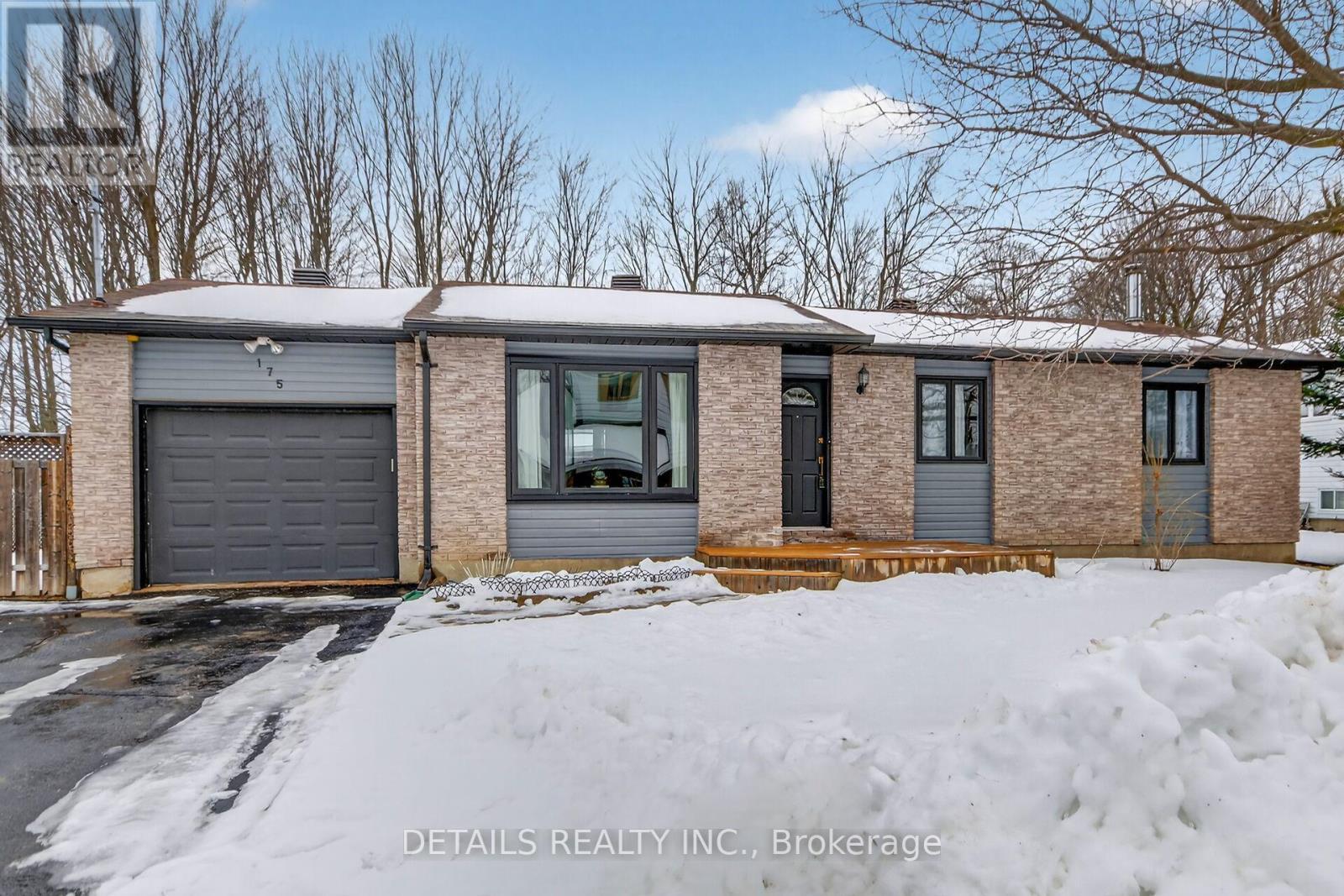 175 DUNLOP CRESCENT, Russell, Ontario