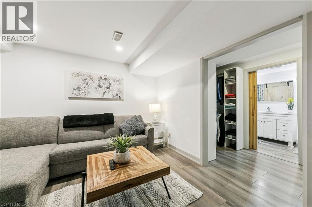 1085 Harrogate Drive Unit# 31, Ancaster, Ontario  L9K 1R2 - Photo 41 - 40799210