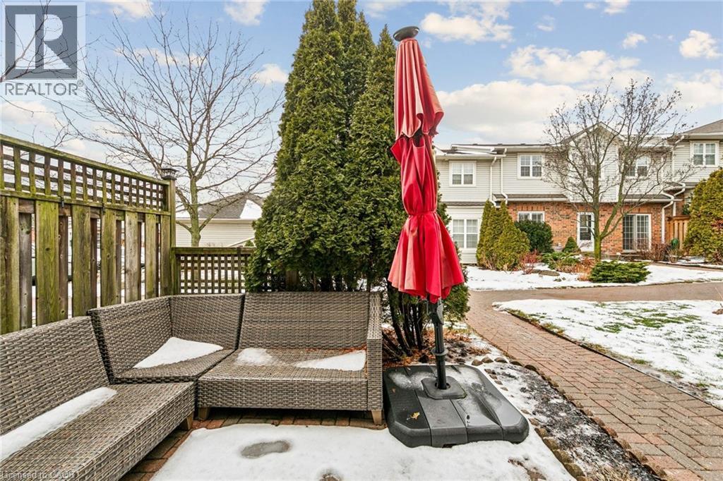 1085 Harrogate Drive Unit# 31, Ancaster, Ontario  L9K 1R2 - Photo 4 - 40799210