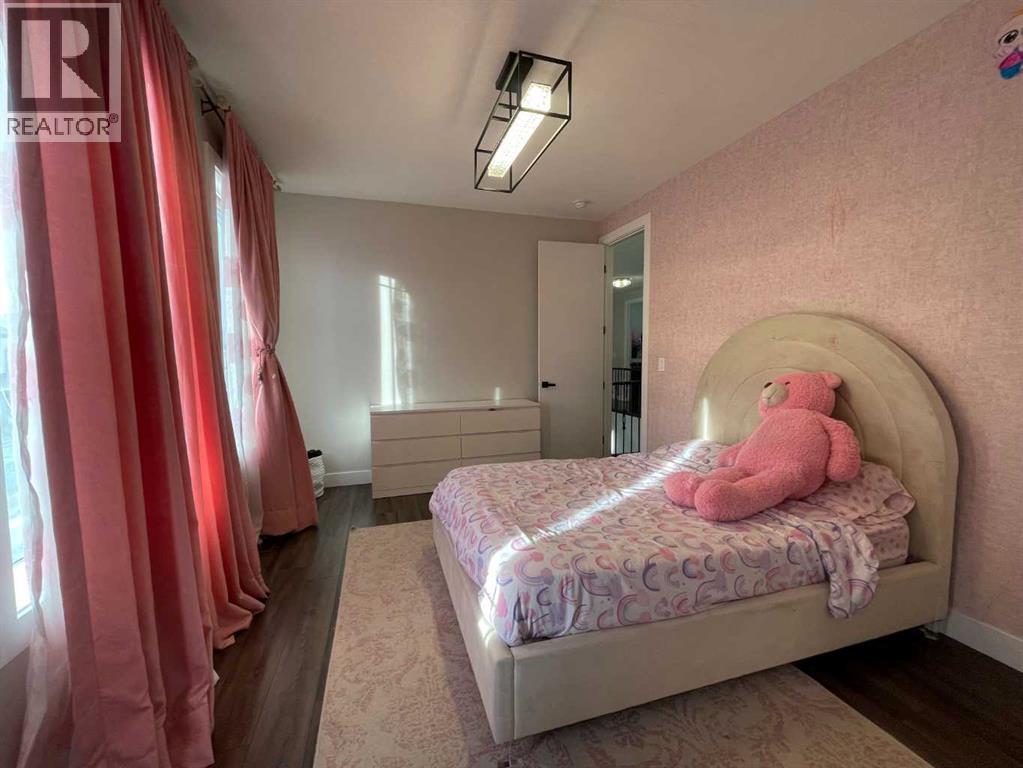 220 Carringham Road Nw, Calgary, Alberta  T3P 1V4 - Photo 34 - A2278406