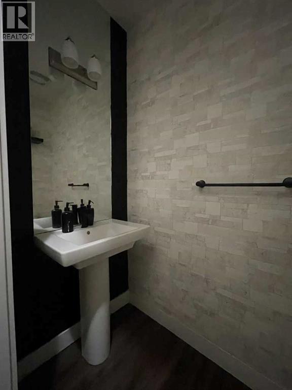 220 Carringham Road Nw, Calgary, Alberta  T3P 1V4 - Photo 18 - A2278406