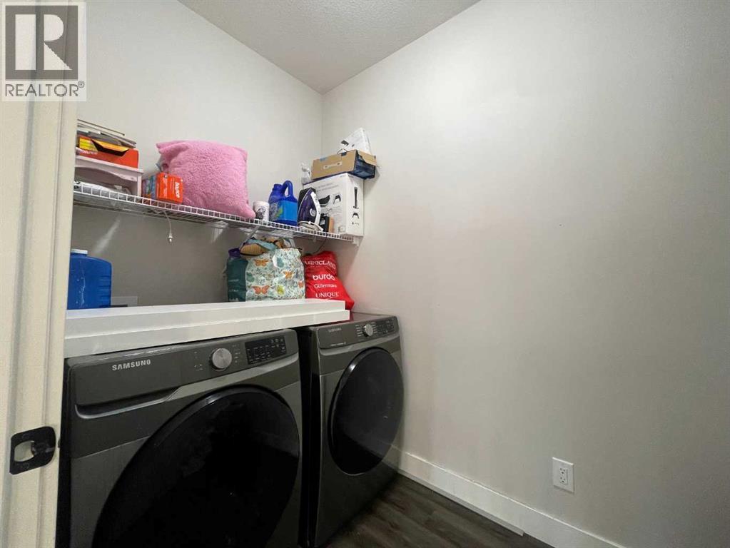 220 Carringham Road Nw, Calgary, Alberta  T3P 1V4 - Photo 23 - A2278406