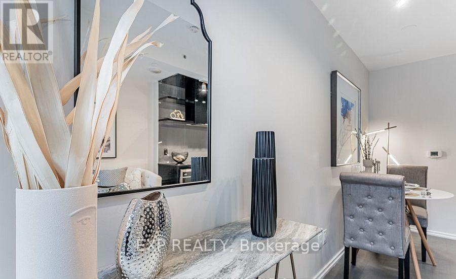 1105 - 70 Temperance Street, Toronto, Ontario  M5H 0B1 - Photo 11 - C12705758